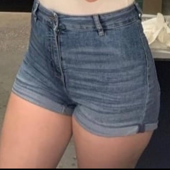 Jean shorts - Picture 4 of 4
